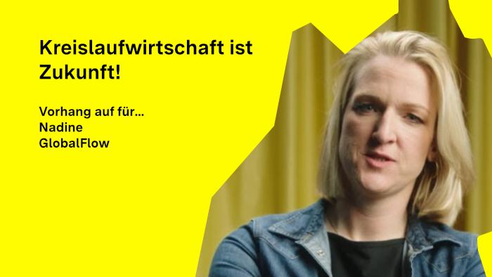 Nadine Speidel schaut in die Kamera, im Hintergrund ist ein Vorhang zu sehen.